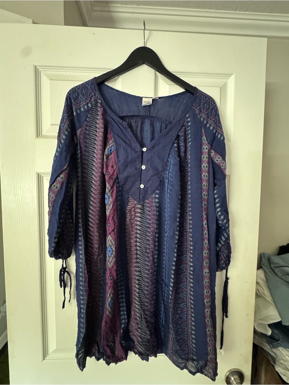 Roxy Multicolor Knit Label Detail in Blue and Purple